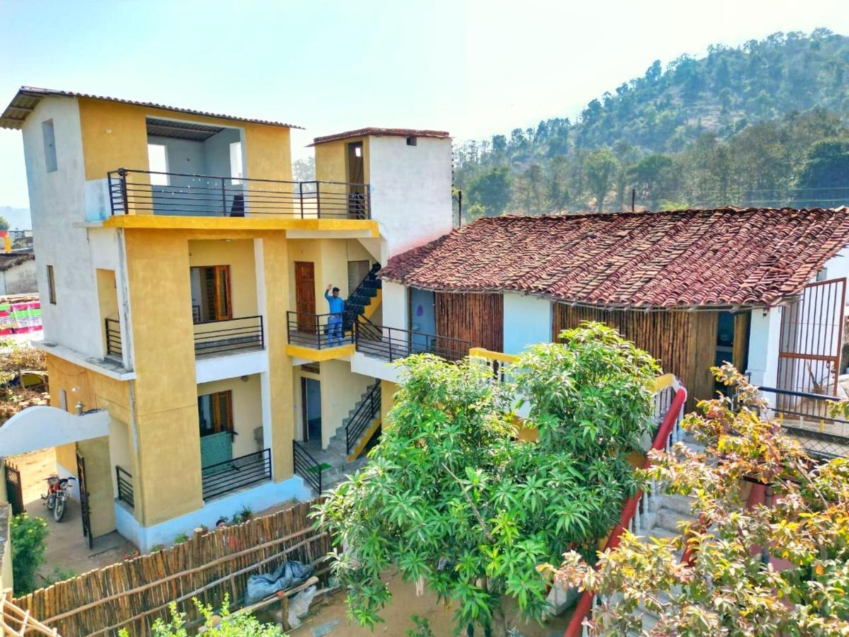 Sadhna Sadan Homestay Panna Madla Extérieur photo