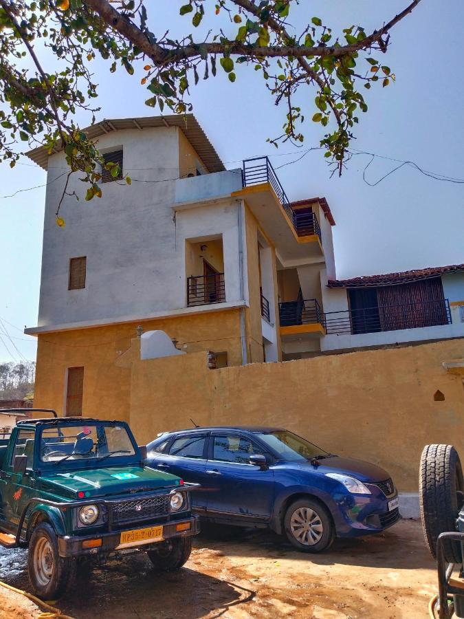 Sadhna Sadan Homestay Panna Madla Extérieur photo