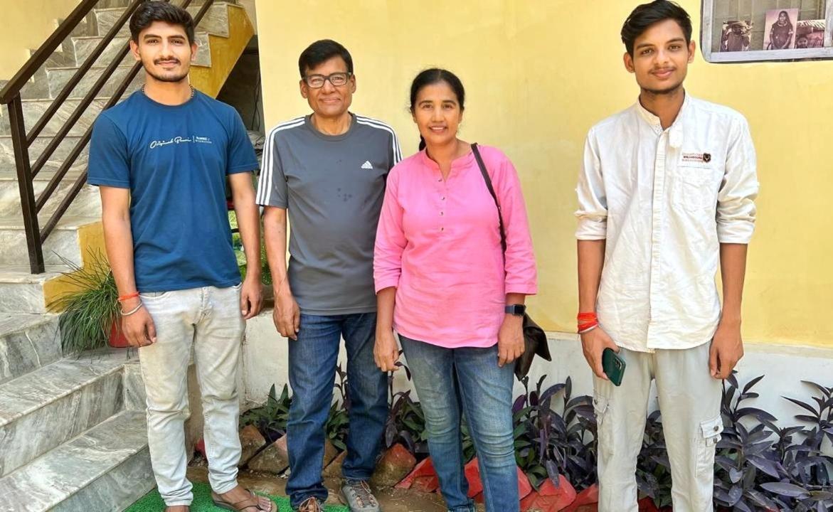 Sadhna Sadan Homestay Panna Madla Extérieur photo